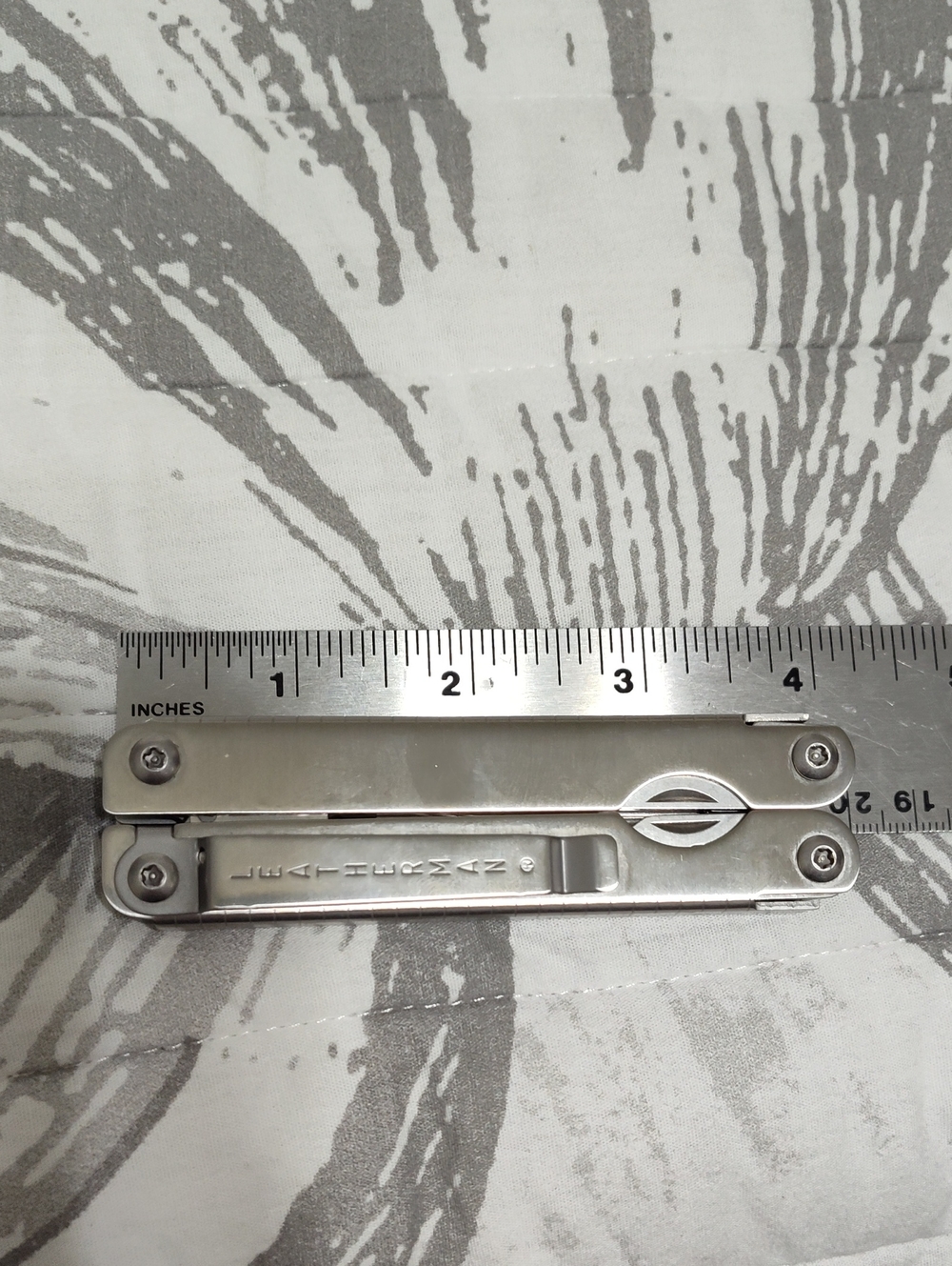Leatherman SideClip Multi-Tool w/Black Leather Sheath (Retired) - Picture 7 of 7